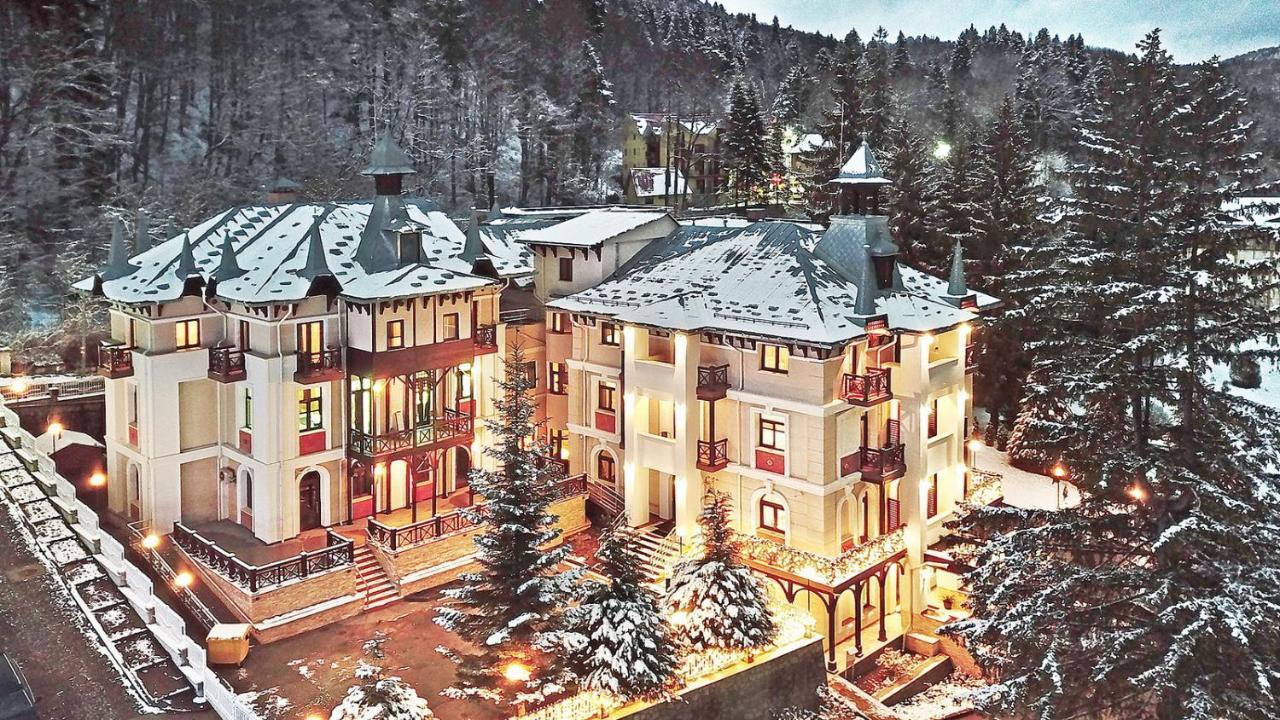 Hotel Moldavia Slănic-Moldova Exteriör bild